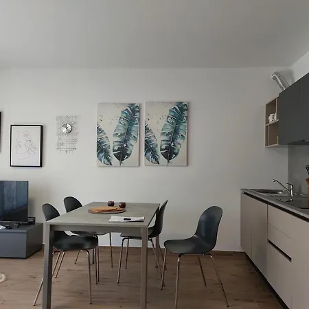 Rosa Apartament