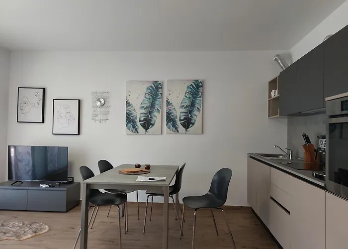 Rosa Apartman